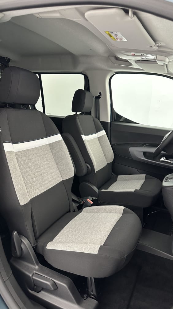 Citroën Berlingo BERLINGO M 1.5 BlueHDi 130ch Plus EAT8 Kiama Blue