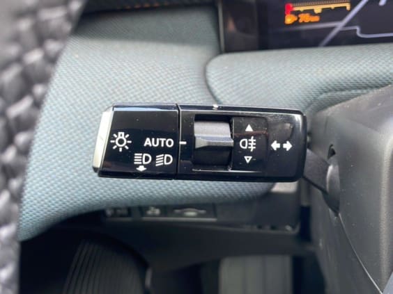 Citroën C5 Aircross C5 AIRCROSS HYBRID 145CH BVA PLUS Vert Astoria Metal