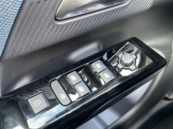 Citroën C5 Aircross C5 AIRCROSS HYBRID 145CH BVA PLUS Vert Astoria Metal