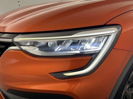 Renault Arkana E-Tech 145 - 21B R.S. Line Orange