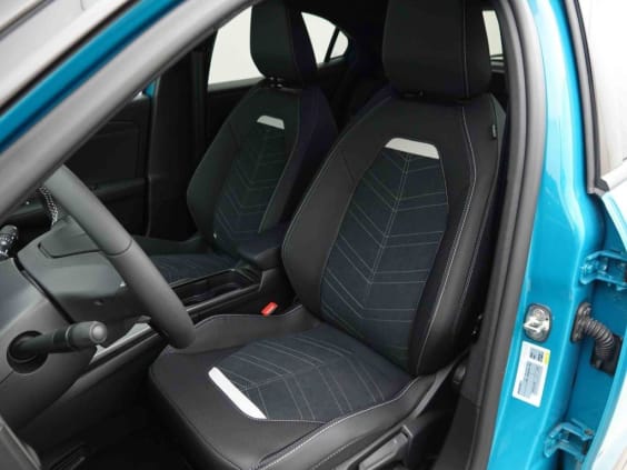 Opel Mokka 145 E-DCT6 HYBRID GS VERT