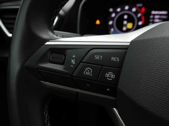 Seat Leon 1.5 ETSI 115 AUT STYLE Gris