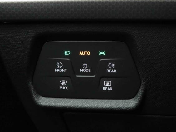Seat Leon 1.5 ETSI 115 AUT STYLE Gris