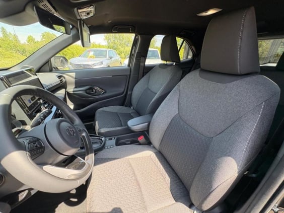 Toyota Yaris Cross Hybride 130h 2WD Design Noir Intense Métallisé