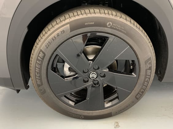 Citroën C5 AIRCROSS HYBRIDE NOUVEAU 145 CH E-DCS6 MAX Gris Platinium