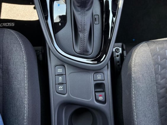 Toyota Yaris Cross Hybride 130h 2WD Design Noir Intense Métallisé