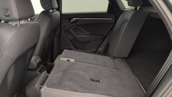 Audi Q3 Sportback 35 TDI 150 ch S tronic 7 S line Gris Daytona