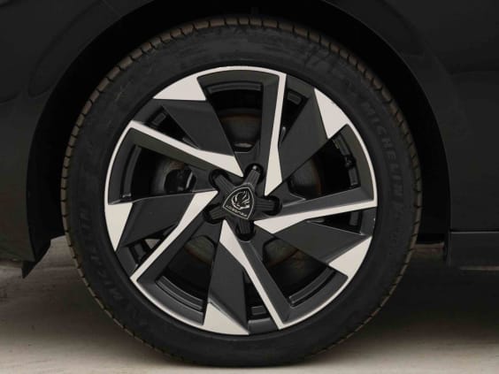 Peugeot 308 1.2 T 130 Allure Noir