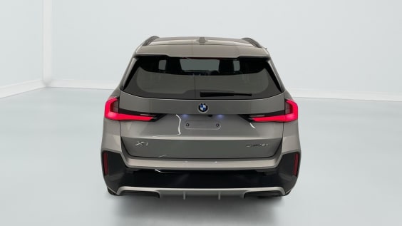 BMW X1 U11 SDRIVE 18D 150CH DKG7 M SPORT Spacesilber