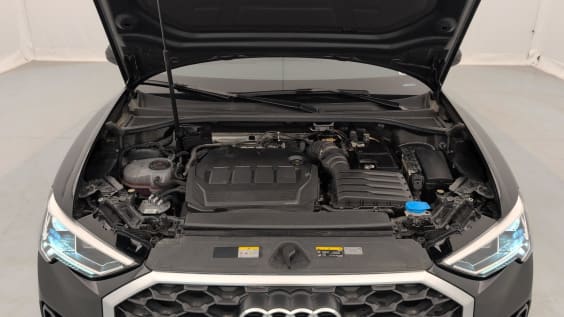 Audi Q3 Sportback 35 TDI 150 CH S TRONIC 7 BUSINESS LINE Noir Mythic