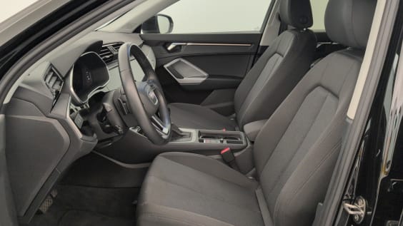 Audi Q3 Sportback 35 TDI 150 CH S TRONIC 7 BUSINESS LINE Noir Mythic