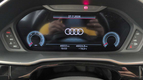 Audi Q3 Sportback 35 TDI 150 CH S TRONIC 7 BUSINESS LINE Noir Mythic