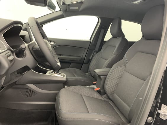 Renault CAPTUR E-Tech full hybrid 160 ch Evolution Noir Etoilé