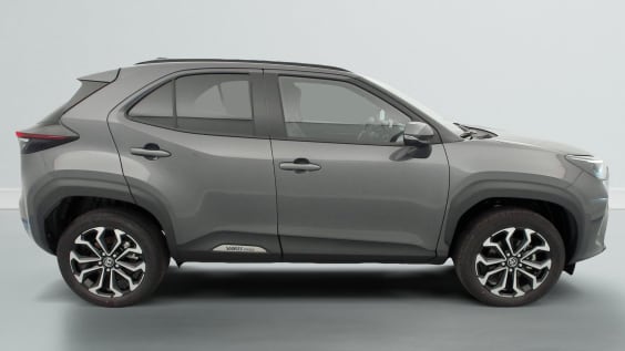 Toyota Yaris Cross Hybride 130h 2WD Design Gris Atlas