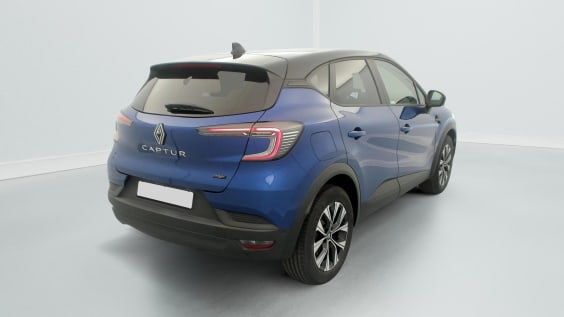 Renault CAPTUR E-Tech full hybrid 160 ch Evolution Bleu Iron / Toit Noir Etoilé