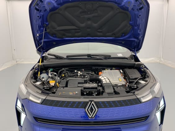Renault CAPTUR E-Tech full hybrid 160 ch Evolution Bleu Iron / Toit Noir Etoilé