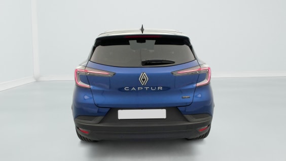Renault CAPTUR E-Tech full hybrid 160 ch Evolution Bleu Iron / Toit Noir Etoilé
