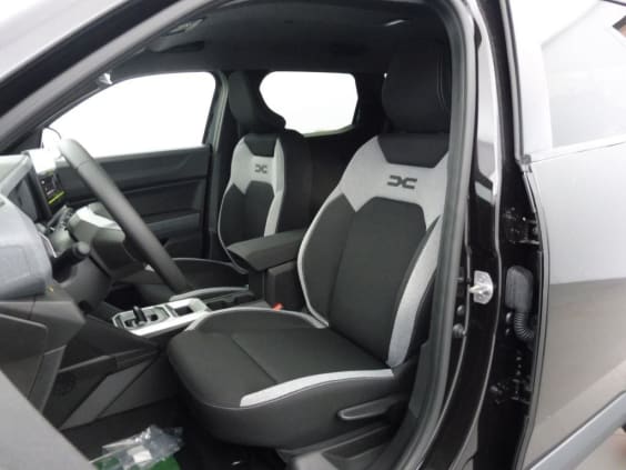 Dacia DUSTER 1.8 HYBRID 155CH JOURNEY Noir
