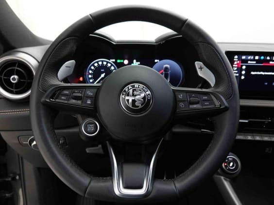 Alfa Romeo Tonale 1.5 HYBRID AUT 175 VELOCE PACK Gris