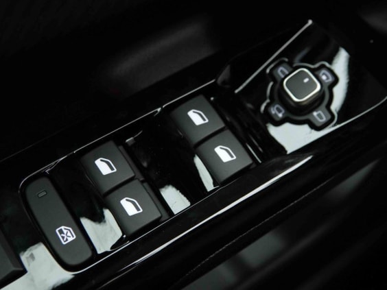Citroën C5 Aircross 145 HYBRID AUT MAX Gris