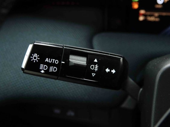 Citroën C5 Aircross 145 HYBRID AUT MAX Gris