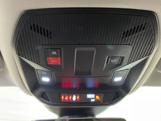 Peugeot 408 Hybrid 145 e-DCS6 Allure Noir
