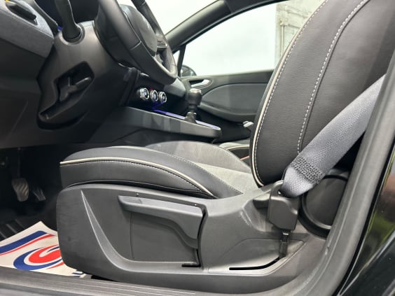 Renault CLIO V TECHNO 90 TCE noir