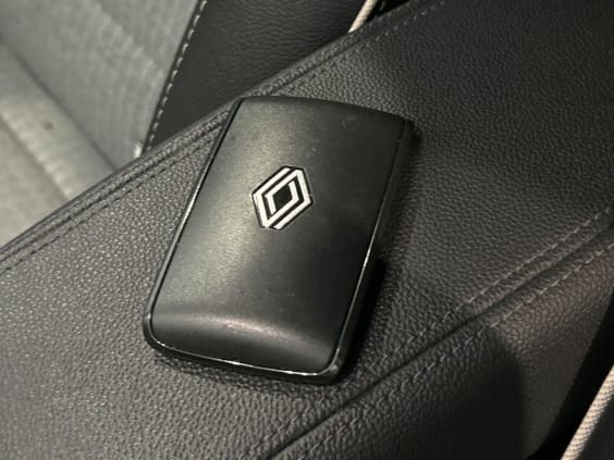 Renault CLIO V TECHNO 90 TCE noir