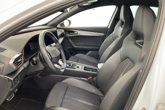 Cupra Formentor 1.4 E-HYBRID 245 CH DSG6 VZ Blanc Candy