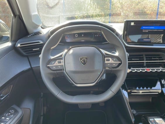 Peugeot 208 208 HYBRID 110CH E-DCS6 ALLURE Blanc Okenite Metal