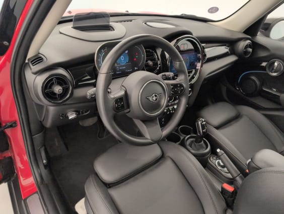 Mini HATCH 5 PORTES F55 LCI II COOPER 136 CH DKG7 EDITION PREMIUM Chili Red