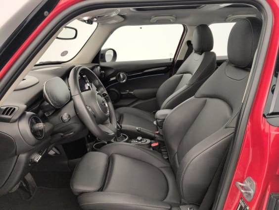 Mini HATCH 5 PORTES F55 LCI II COOPER 136 CH DKG7 EDITION PREMIUM Chili Red