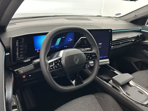 Renault Austral full hybrid E-Tech 200 ch Techno noir