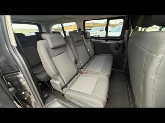 Citroën Jumpy Combi Jumpy Combi XL Diesel 180 ch Automatique Gris Titane