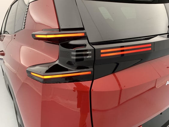 Citroën C5 AIRCROSS HYBRIDE NOUVEAU 145 CH E-DCS6 MAX Rouge Rubi