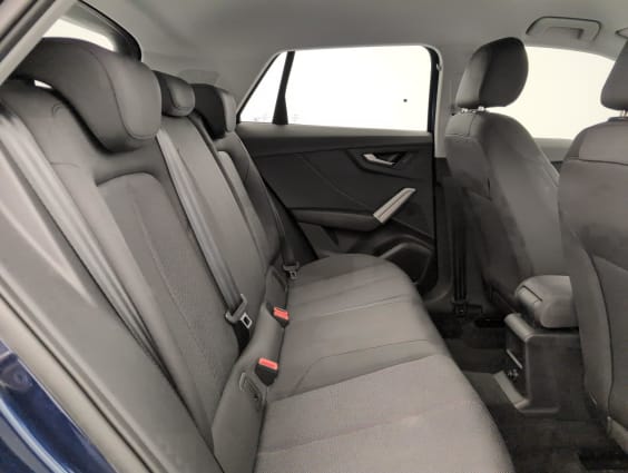 Audi Q2 30 TFSI 110 BVM6 Design Bleu Navarre