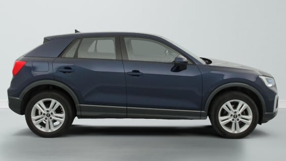 Audi Q2 30 TFSI 110 BVM6 Design Bleu Navarre