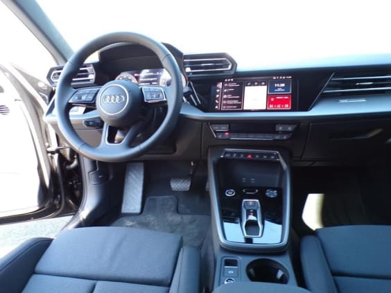 Audi A3 SPORTBACK A3 Sportback TFSI Mild Hybrid 150 S tronic 7 S line Noir Mythos