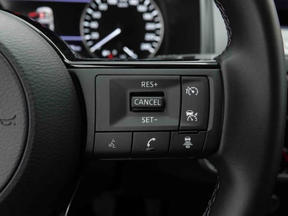 Nissan QASHQAI 140 MHEV ACENTA Gris