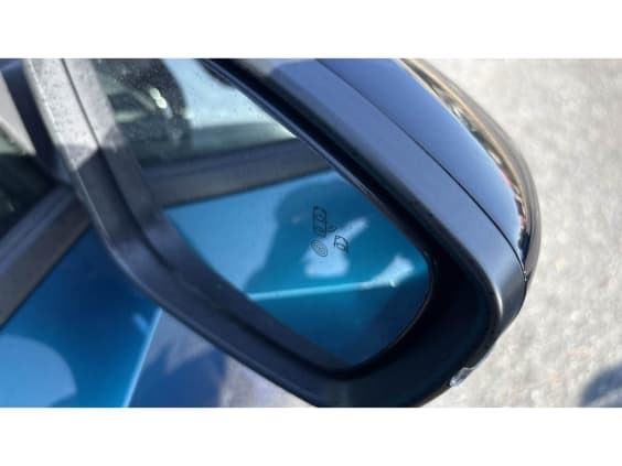 Peugeot 2008 1.2I HYBRID 145 ALLURE Bleu Obsession