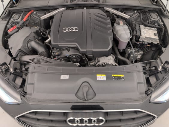 Audi A4 AVANT 35 TFSI 150 S tronic 7 Design Noir Mythic