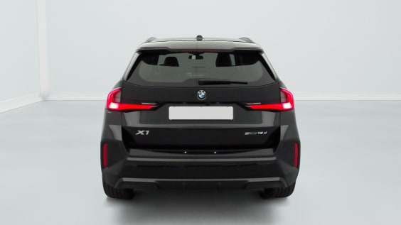 BMW X1 U11 SDRIVE 18D 150CH DKG7 M SPORT Black Sapphire Metallic