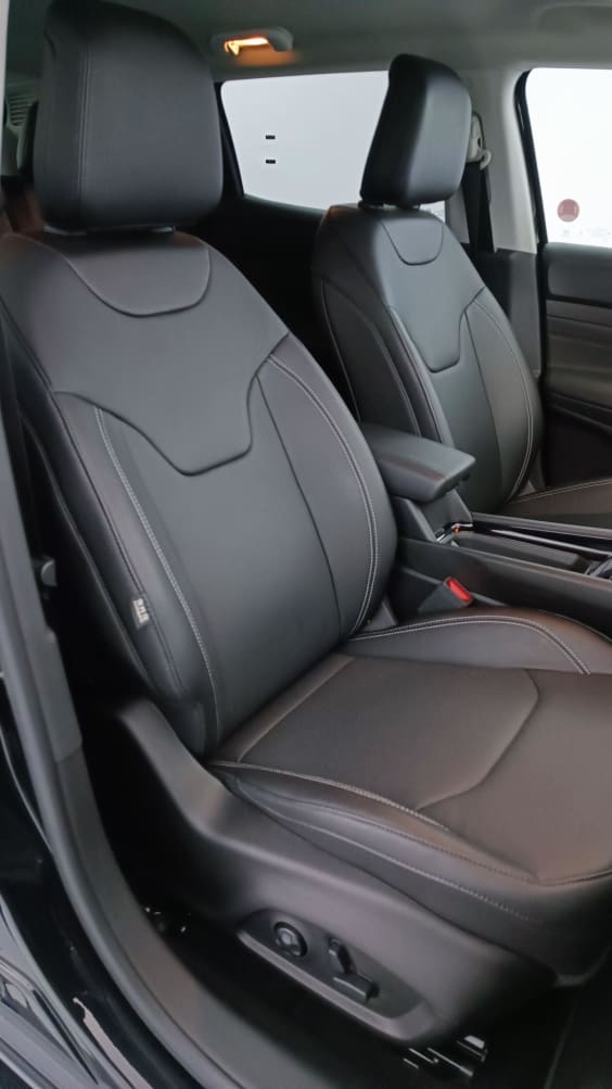Jeep Compass COMPASS 1.5 Turbo T4 130ch MHEV Summit 4x2 BVR7 Solid Black