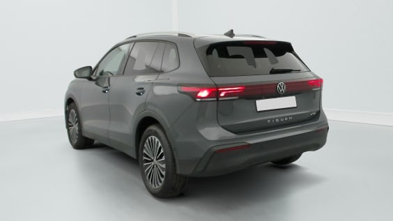 Volkswagen Tiguan 1.5 ETSI 150CH DSG7 LIFE PLUS Gris Dauphin