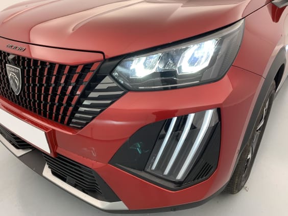 Peugeot 2008 Hybrid 145 e-DCS6 Allure Rouge Elixir
