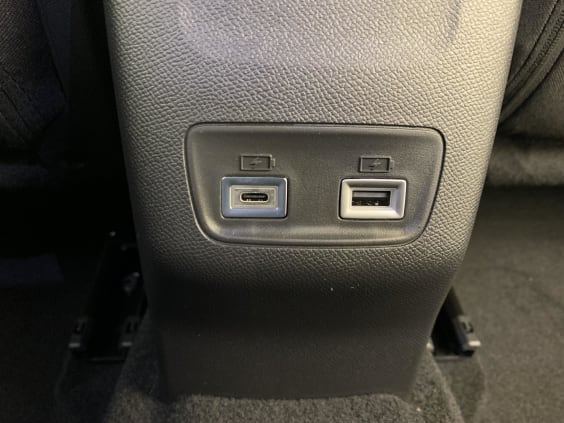 Peugeot 2008 Hybrid 145 e-DCS6 Allure Rouge Elixir