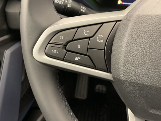 Dacia BIGSTER HYBRID 155 Expression Vert Cèdre