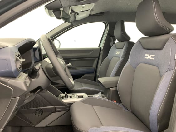 Dacia BIGSTER HYBRID 155 Expression Vert Cèdre