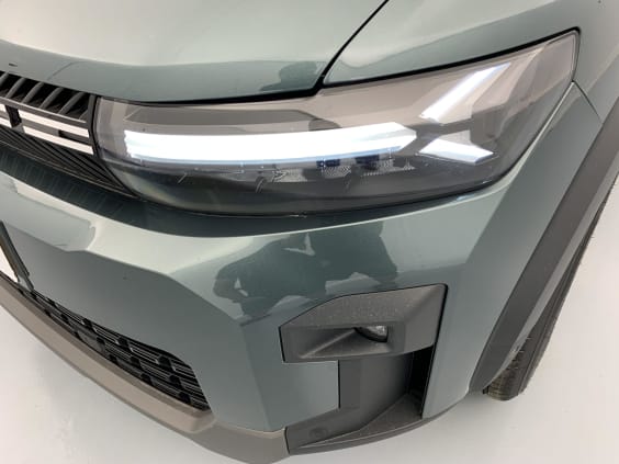 Dacia BIGSTER HYBRID 155 Expression Vert Cèdre