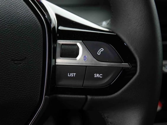 Peugeot 2008 1.2 T 100 Allure Gris
